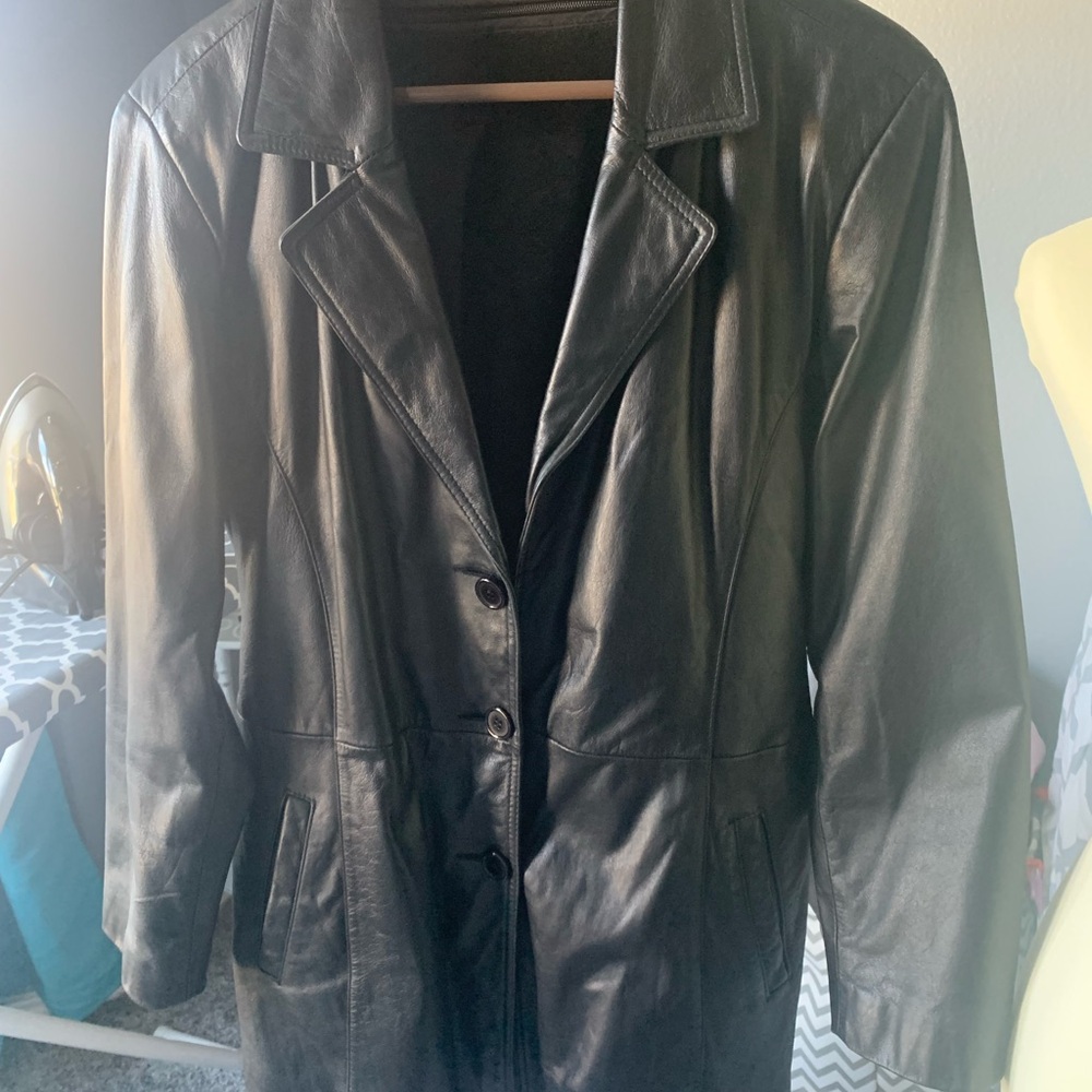 Cozy Black Leatger Jacket